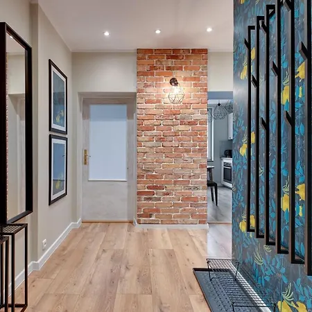 公寓 Farenheit 95 *