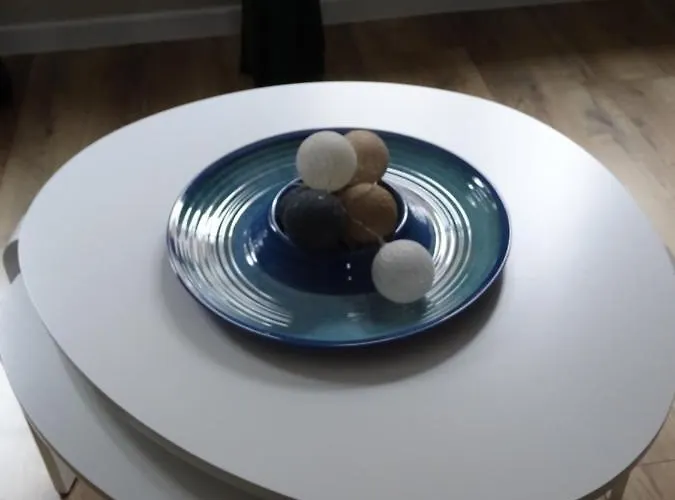 アパート Farenheit 95